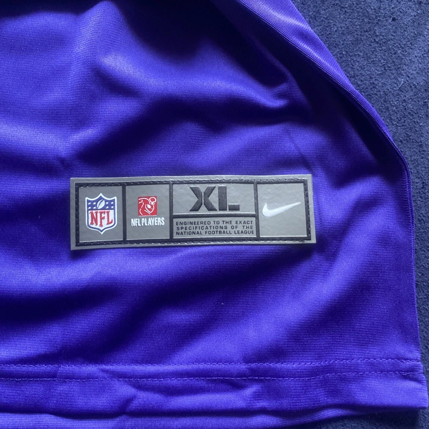 Lamar Jackson #8 Baltimore Ravens Nike NFL Jersey (XL)